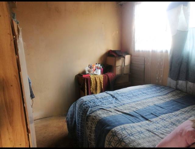 2 BEDROOM HOUSE FOR SALE IN ORANGE FARM